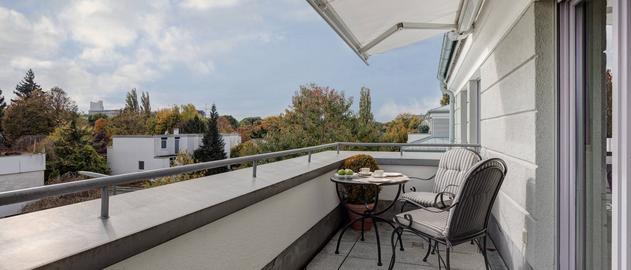 Dachterrassenwohnung München Bogenhausen 02 2. Terrasse 10781