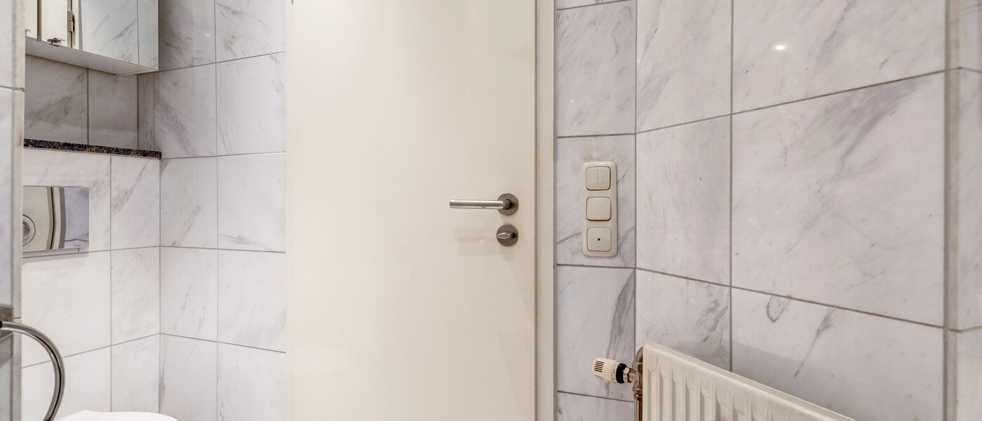 Dachgeschosswohnung München Denning 04 Badezimmer 10809