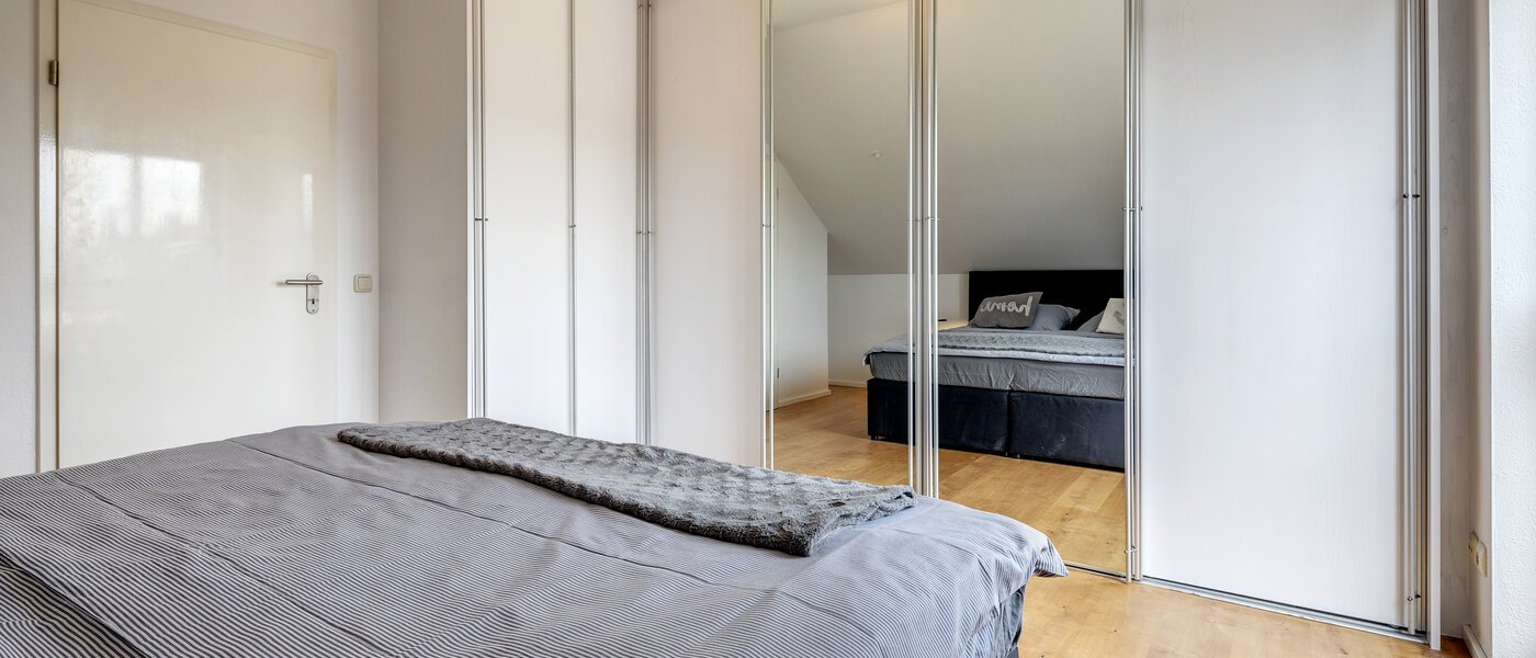 Dachgeschosswohnung München Denning 04 Schlafen 10809