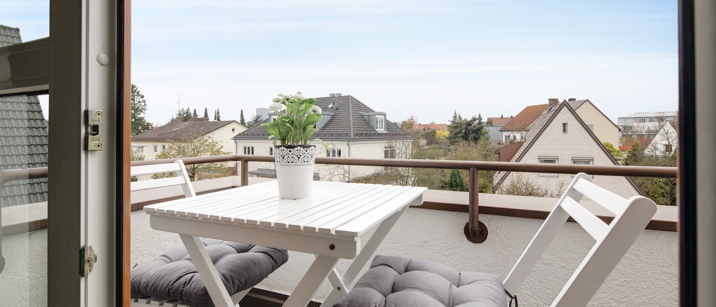 Dachgeschosswohnung München Denning 01 2. Balkon 10809
