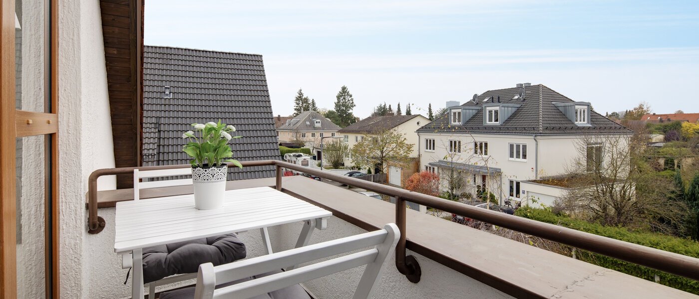 Dachgeschosswohnung München Denning 03 2. Balkon 10809