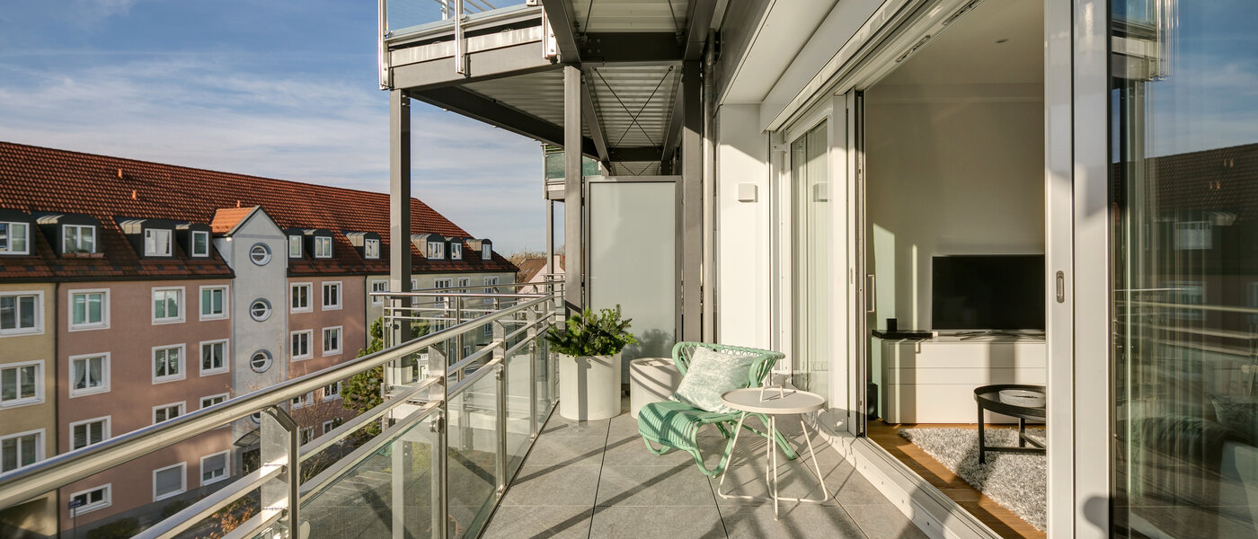 Wohnung München Schwabing-West (rund um den Hohenzollernplatz) 01 Balkon 10823