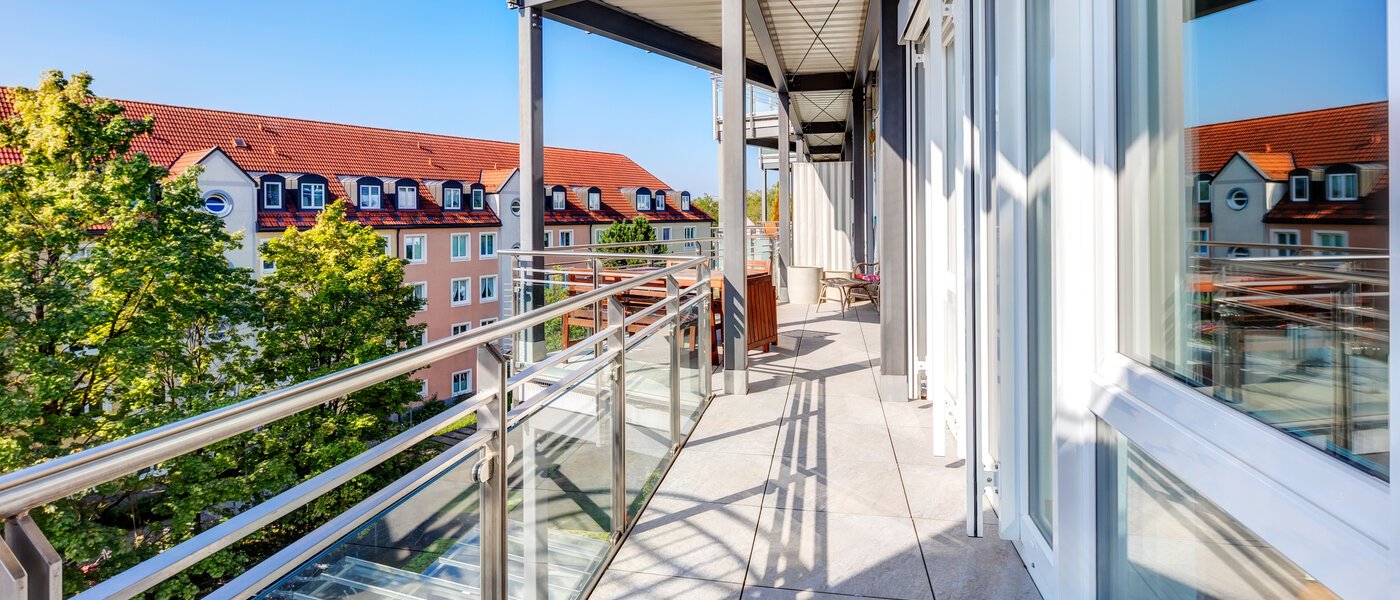 Wohnung München Schwabing-West (rund um den Hohenzollernplatz) 03 Balkon 10824