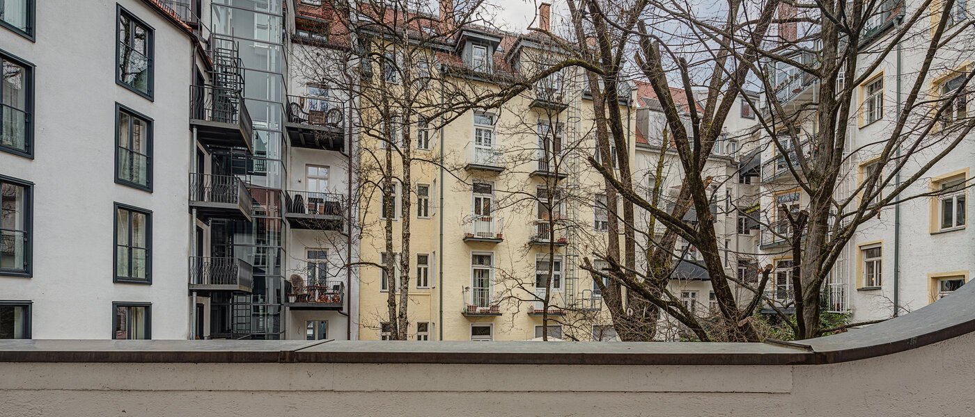 Wohnung München Bogenhausen 02 Balkon 10830