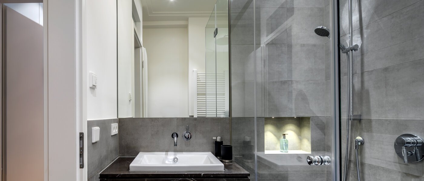 Wohnung München Maxvorstadt - Rund um den Josephplatz 02 Badezimmer 10848