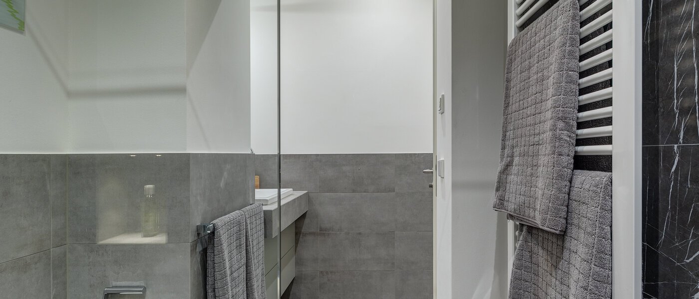 Wohnung München Maxvorstadt - Rund um den Josephplatz 03 Badezimmer 10863