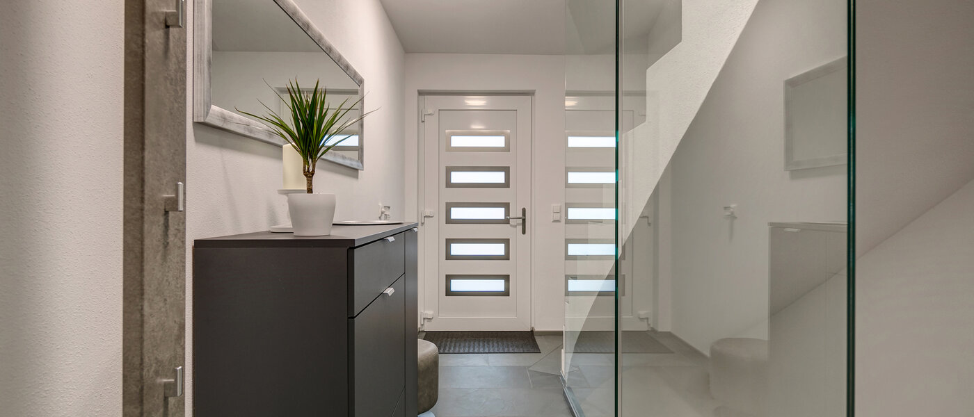 Wohnung Grasbrunn 01 Flur/Gang 10864