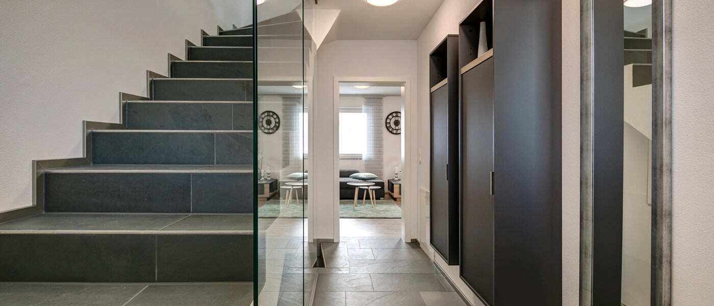 Wohnung Grasbrunn 02 Flur/Gang 10864