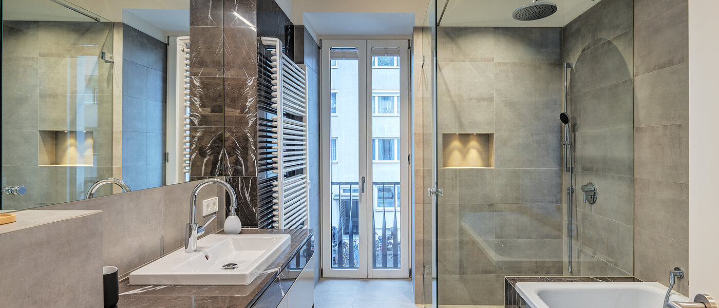 Wohnung München Maxvorstadt - Rund um den Josephplatz 01 Badezimmer 10866