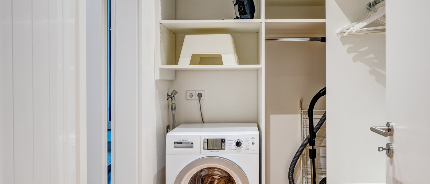 Wohnung München Maxvorstadt - Rund um den Josephplatz 02 Begehbarer Schrank 10866