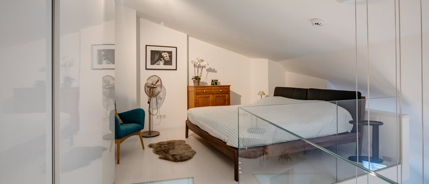 Galeriewohnung München Maxvorstadt 01 Schlafen 10881