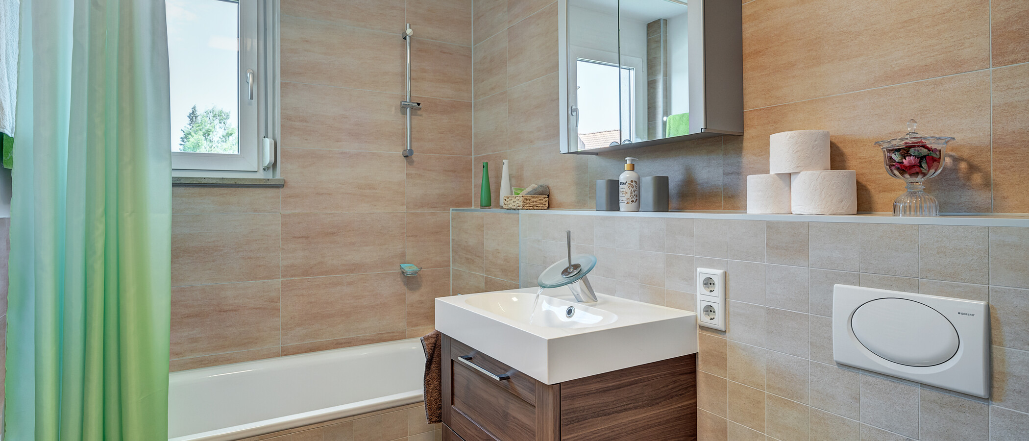 Wohnung München Trudering 01 Badezimmer 10883