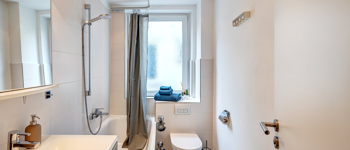 Wohnung München Schwabing-West (rund um den Hohenzollernplatz) 01 Badezimmer 10889