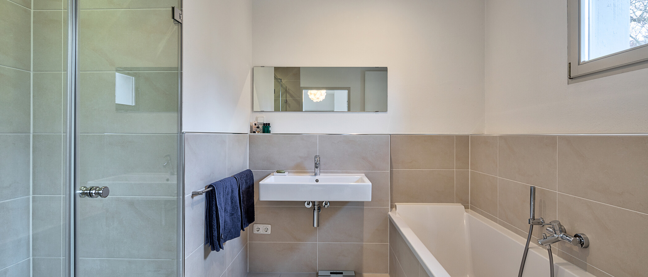 Haus Grünwald 01 Badezimmer 10891