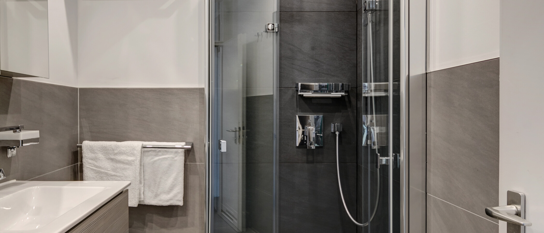 Wohnung München Schwabing (rechts der Leopoldstraße) 01 Badezimmer 10897
