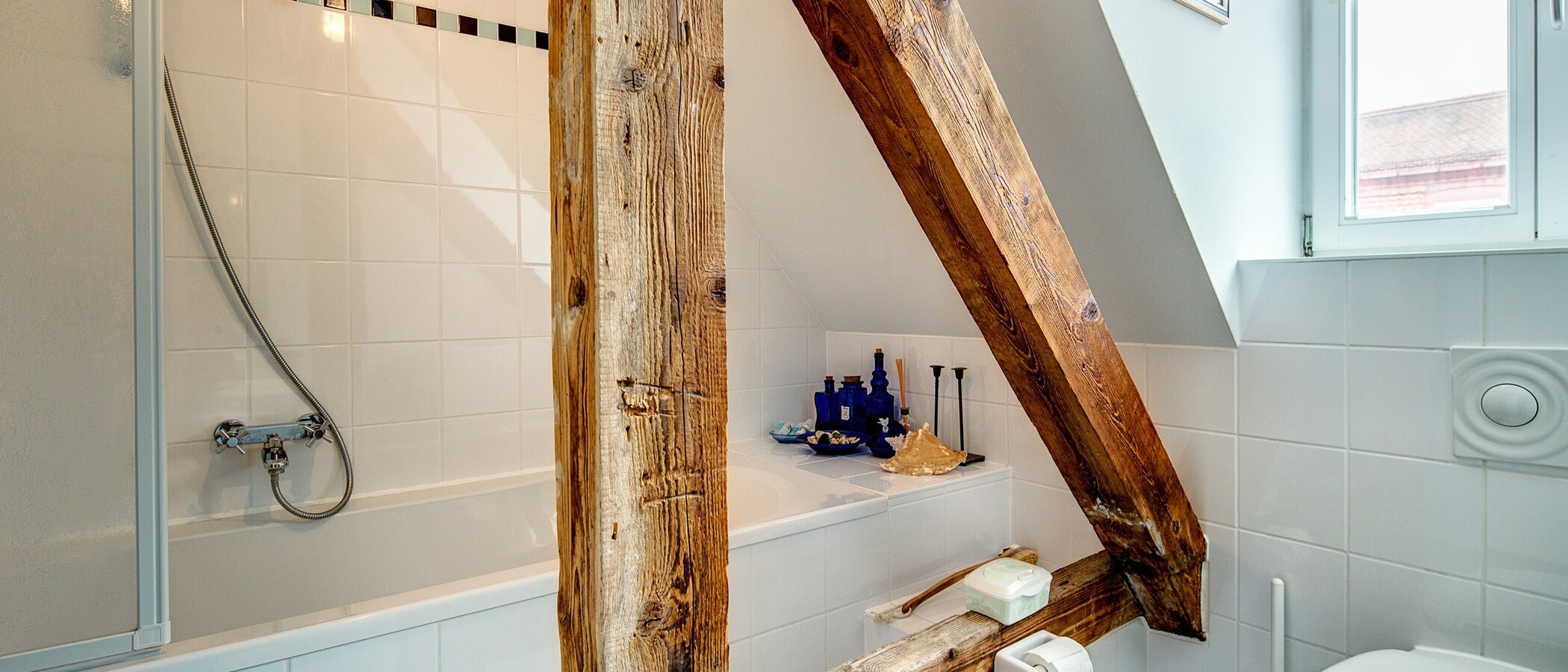 Galeriewohnung München Schwabing (links der Leopoldstraße) 01 Badezimmer 1090