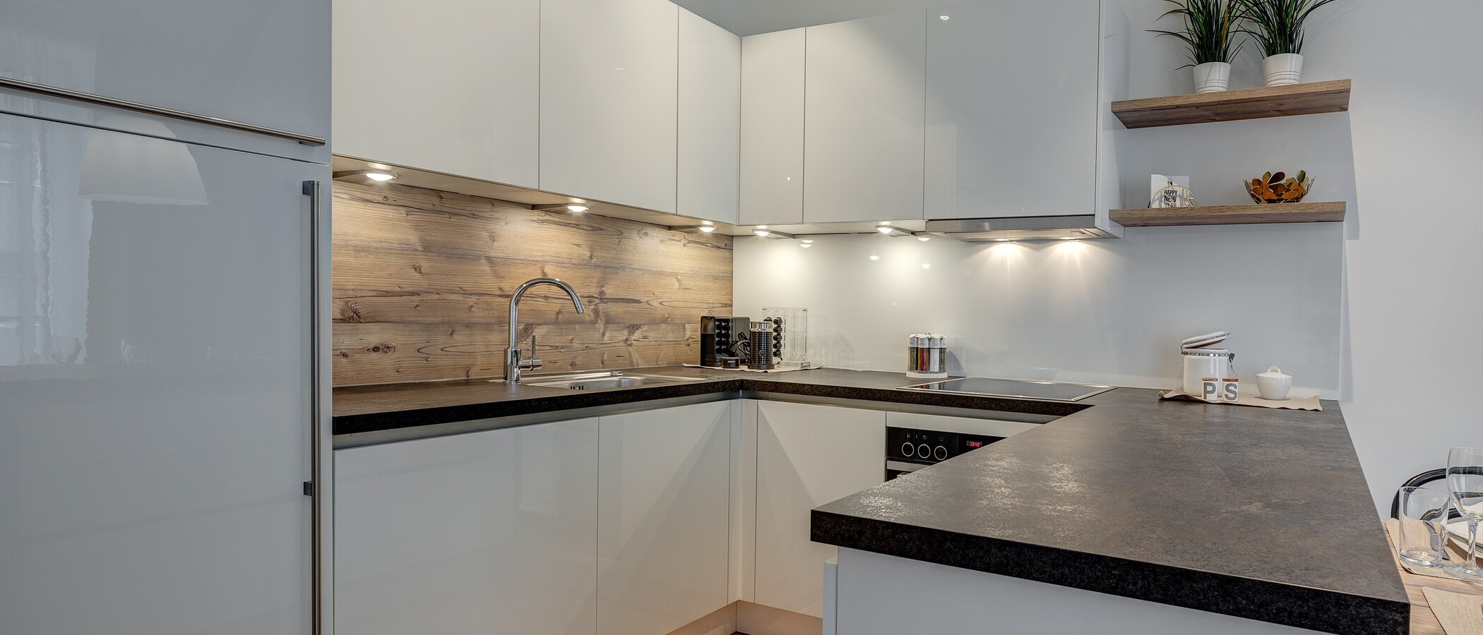 Wohnung München Maxvorstadt - Rund um den Josephsplatz 02 Küche 10909