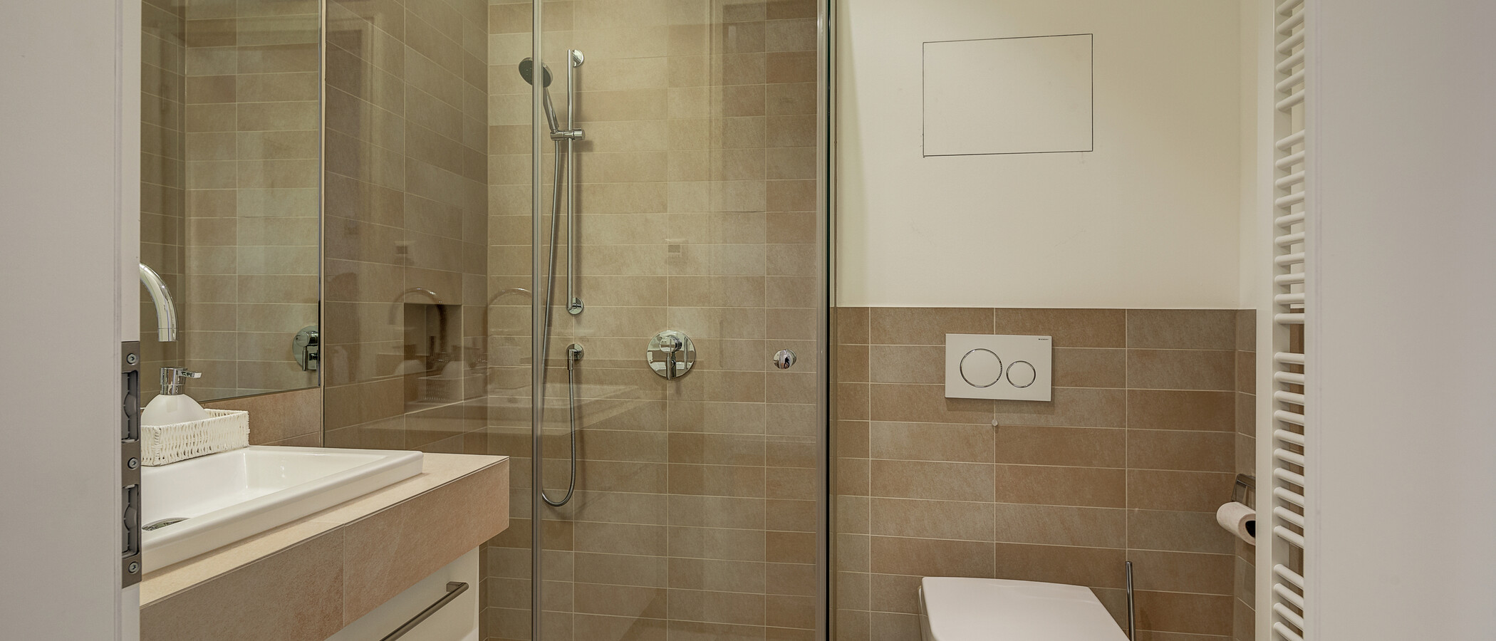 Wohnung München Maxvorstadt - Rund um den Josephsplatz 01 Badezimmer 10909