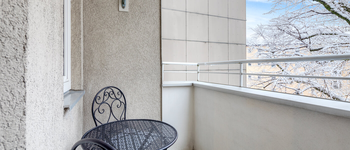 Apartment München Parkstadt Bogenhausen 01 Balkon 10938