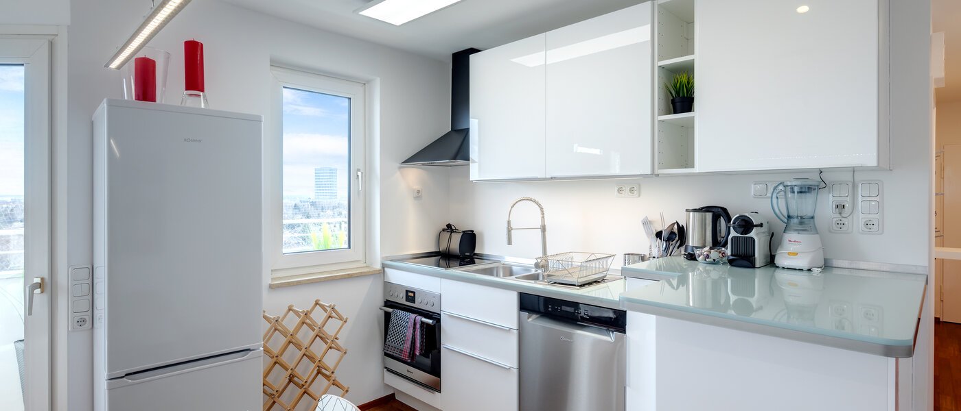 Wohnung München Parkstadt Bogenhausen 01 Küche 10945