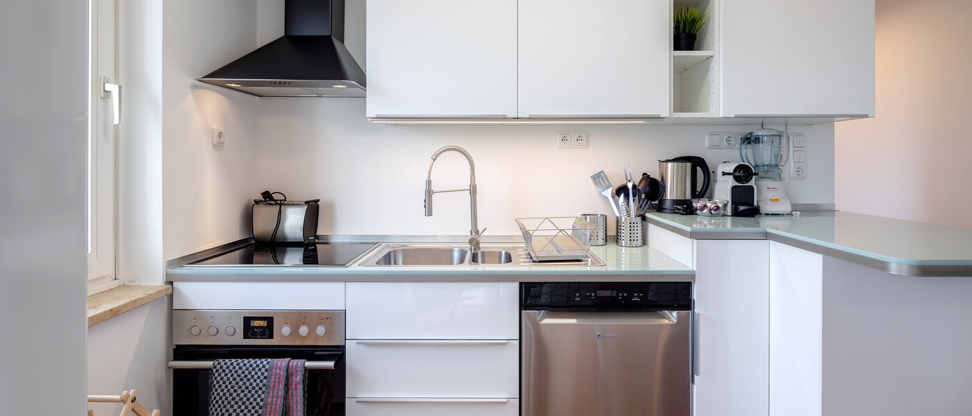 Wohnung München Parkstadt Bogenhausen 02 Küche 10945