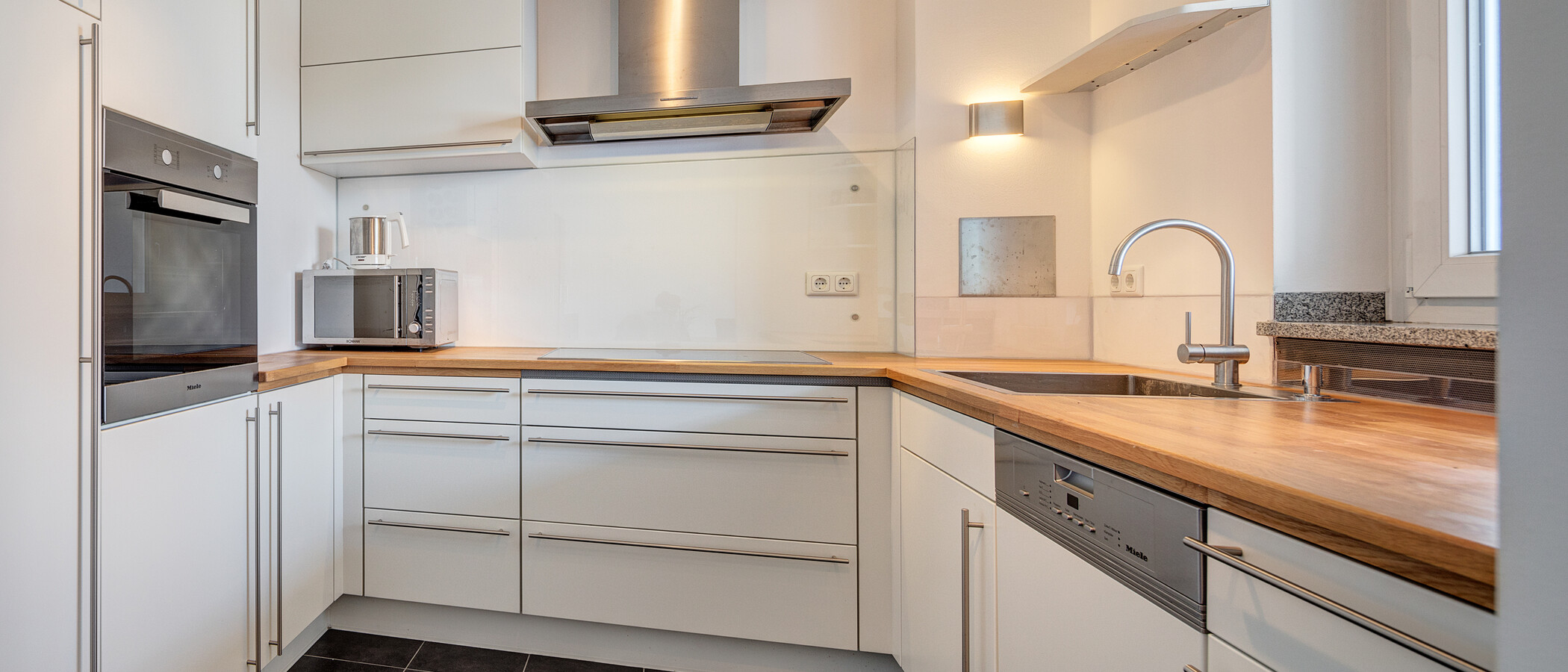 Wohnung Neubiberg 01 Küche 10982