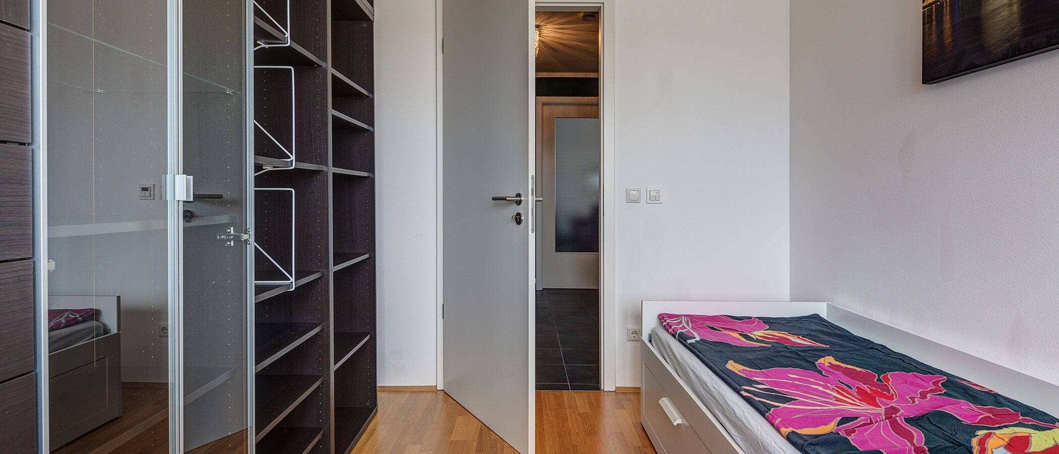 Wohnung Neubiberg 03 2. Schlafzimmer	 10982