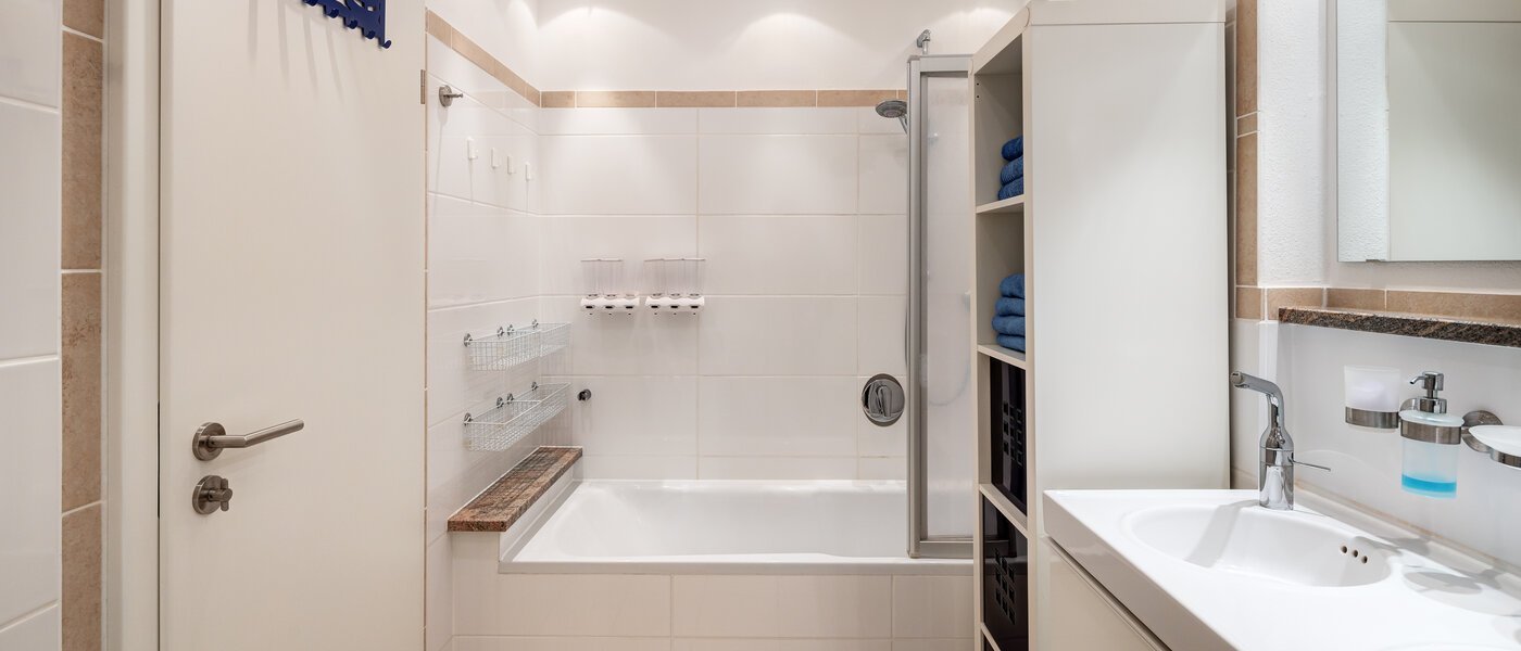 Wohnung Ismaning 02 Badezimmer 10991