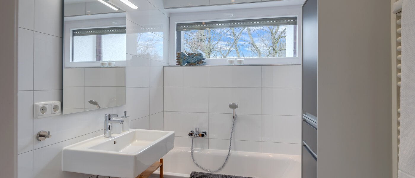 Maisonettewohnung München Oberföhring 01 Badezimmer 10997