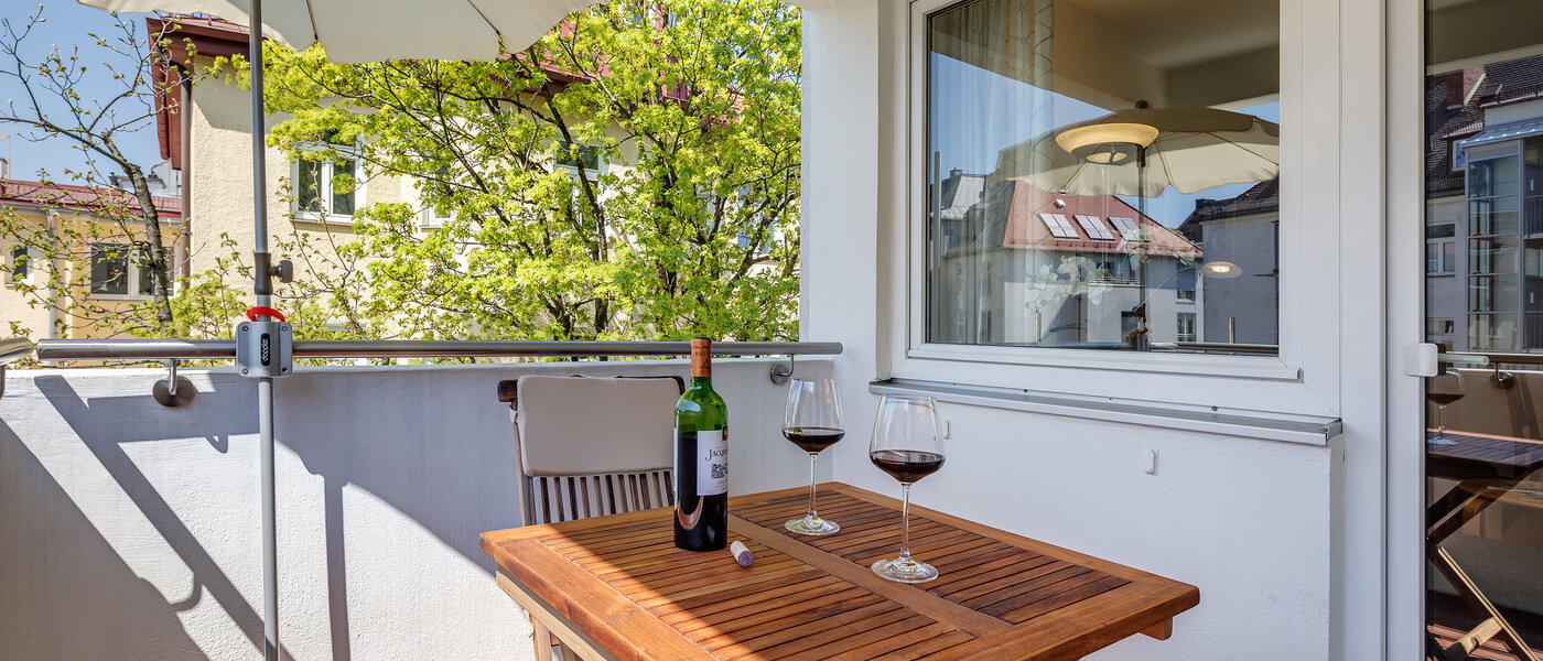 Wohnung München Neuhausen 02 Balkon 11009