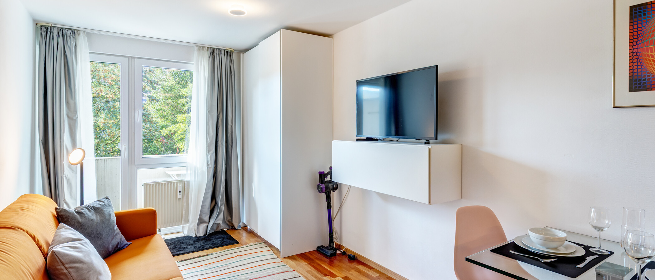 Apartment München Schwanthalerhöhe 02 Wohnbereich 11013