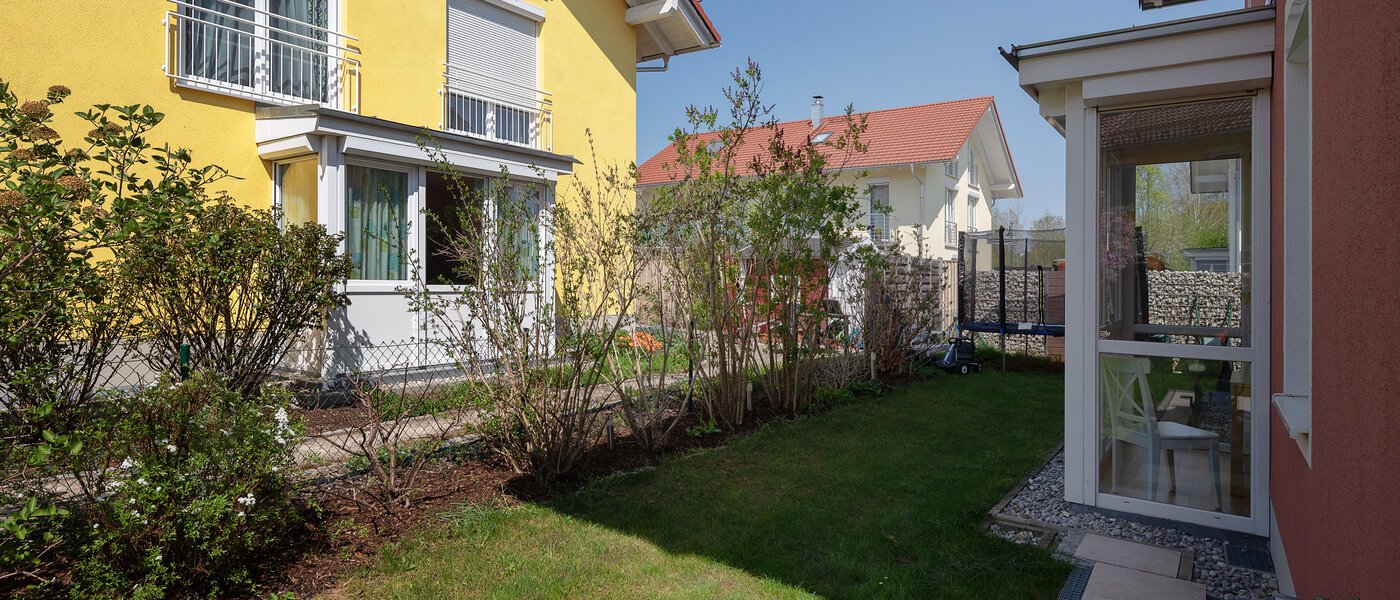 Doppelhaushälfte Gröbenzell 02 Garten 11015