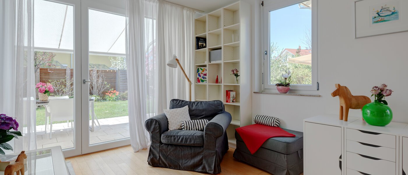 Doppelhaushälfte Gröbenzell 02 Wohnzimmer 11015