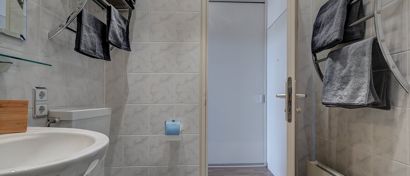 Wohnung München Moosach 03 Badezimmer 11021