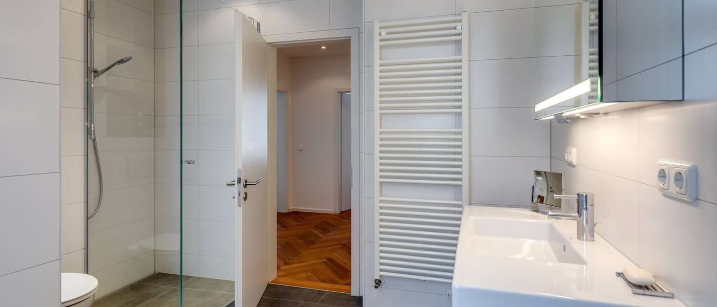 Wohnung München Neuhausen 03 Badezimmer 11045