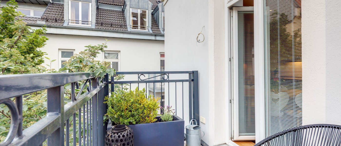 Wohnung München Neuhausen 03 Balkon 11045