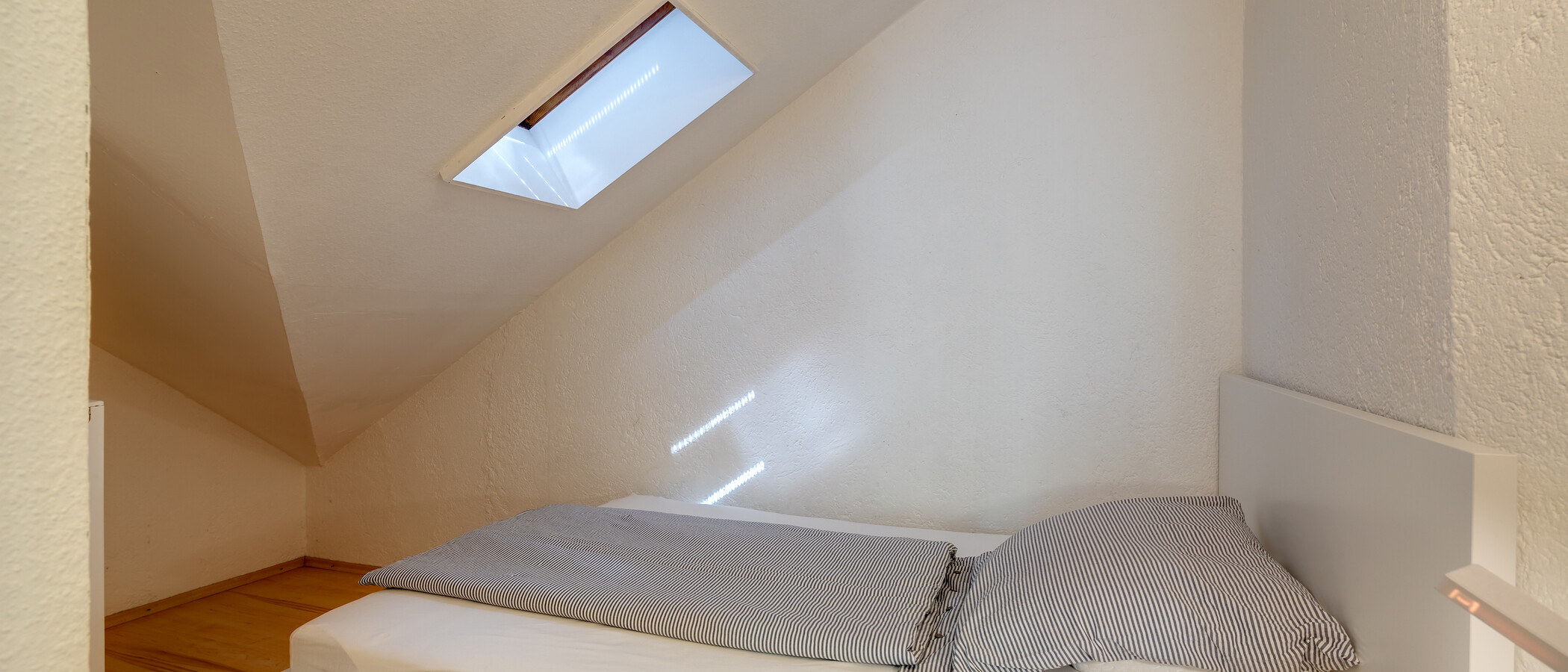 Wohnung München Waldtrudering 01 Schlafzimmer 11050