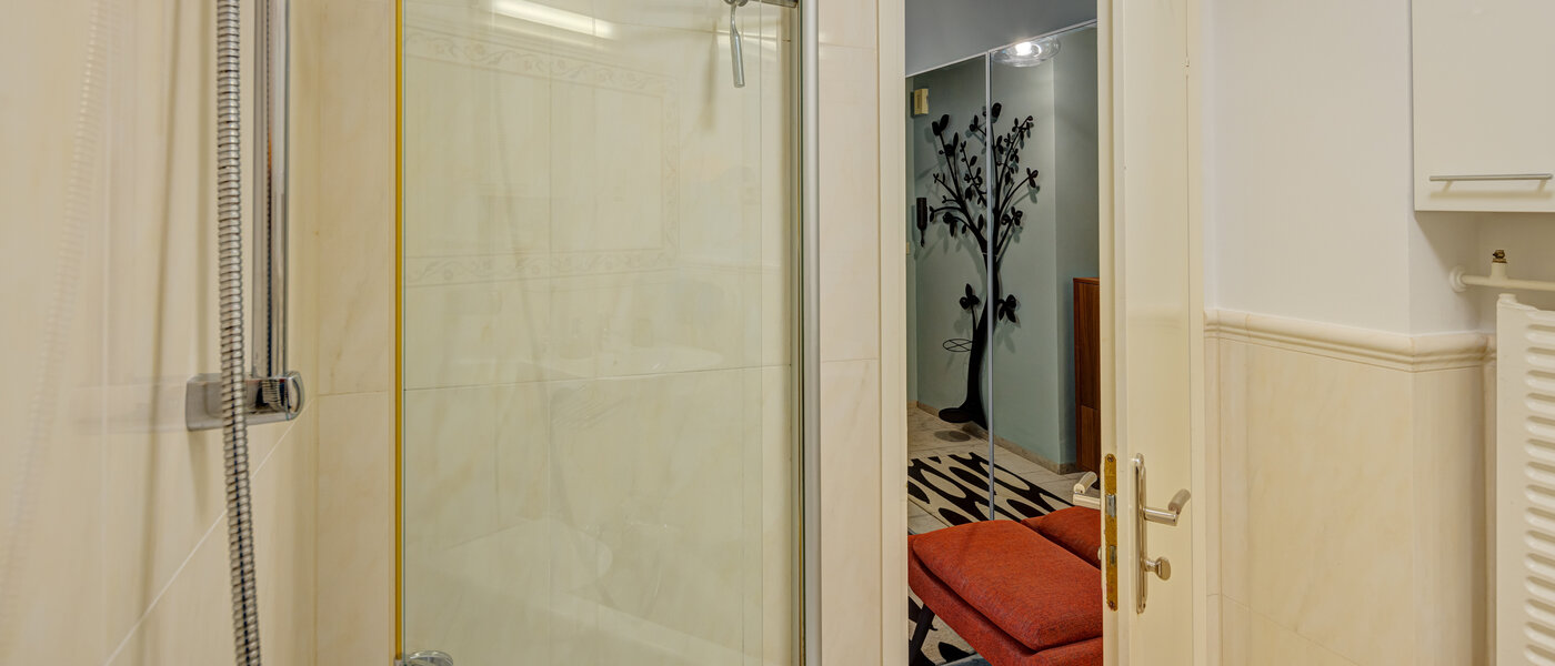 Wohnung München Nymphenburg 03 Badezimmer 11055