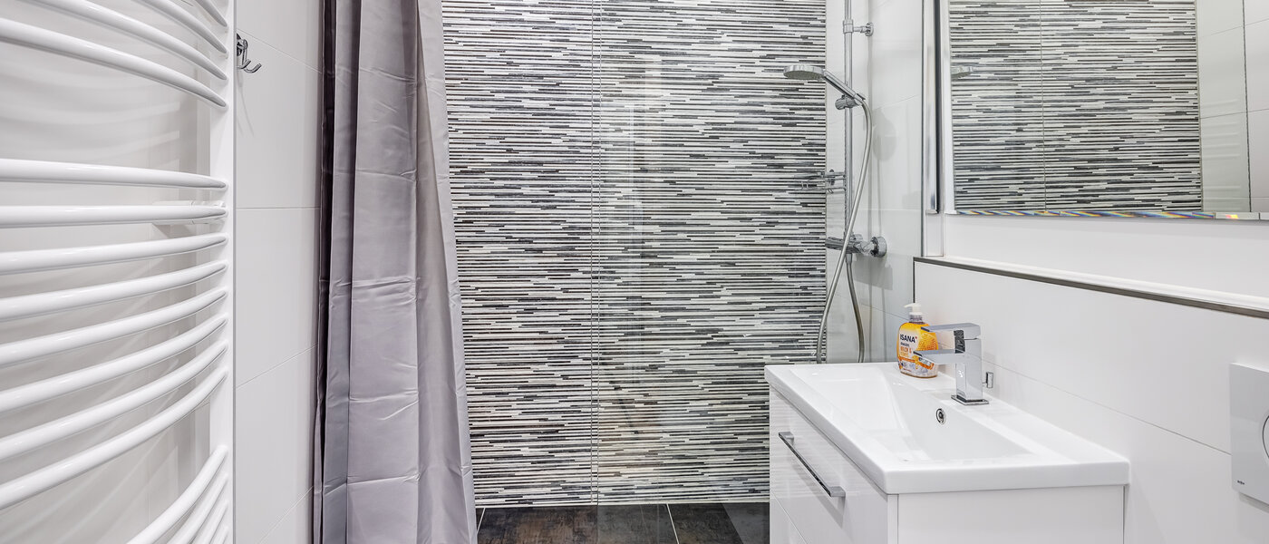 Wohnung München Arabellapark 01 Badezimmer 11073