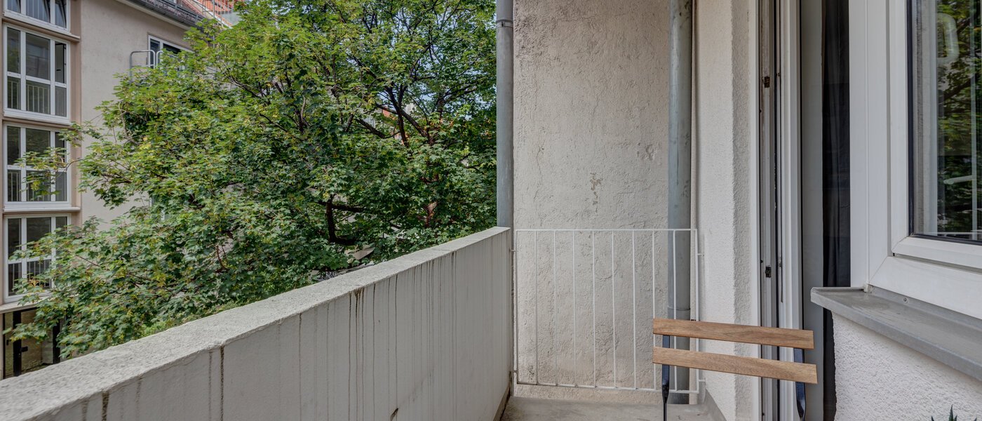 Wohnung München Maxvorstadt - Rund um den Josephplatz 02 Balkon 11083