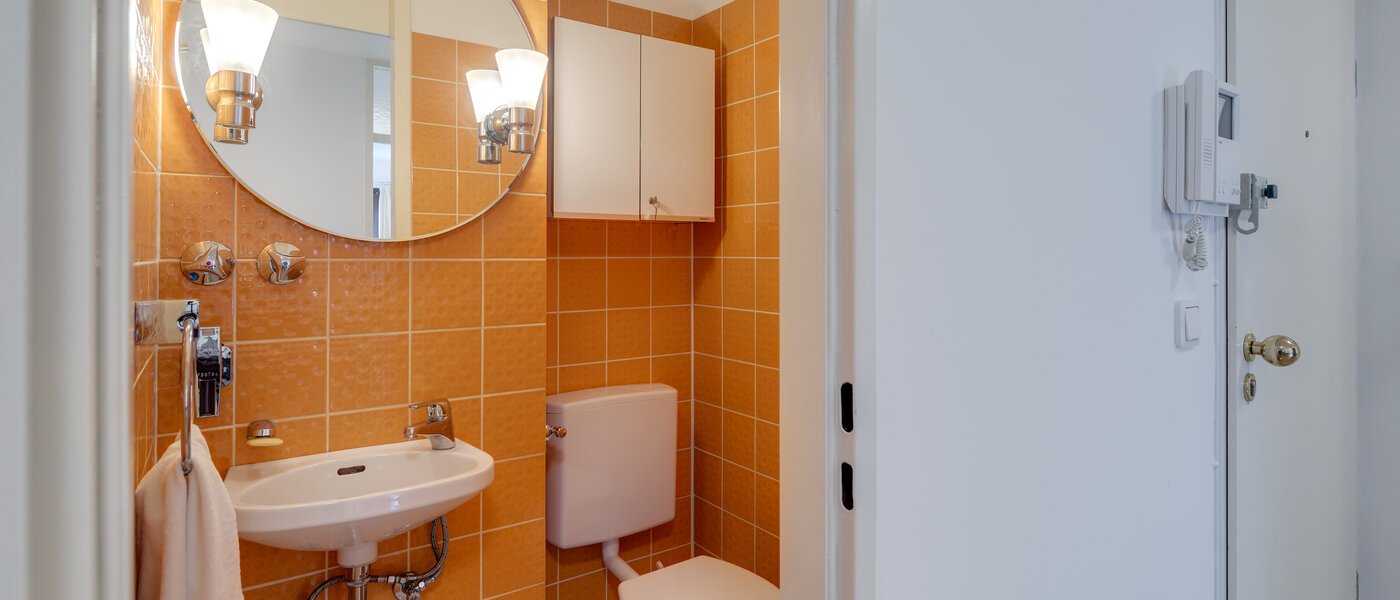 Wohnung München Herzogpark 01 Gäste-WC 11149