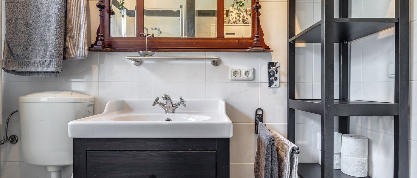 Wohnung München Moosach 02 Badezimmer 11210