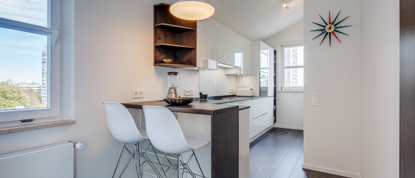 Dachterrassenwohnung München Arabellapark 05 Küche 11226