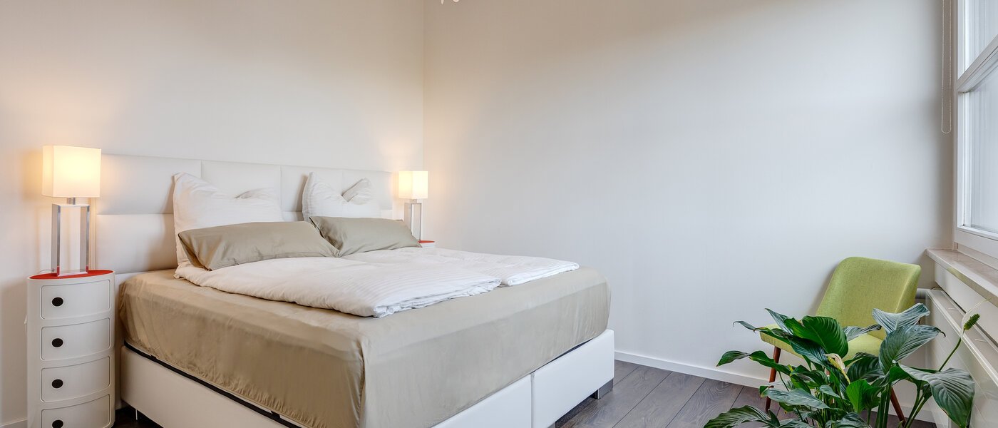 Dachterrassenwohnung München Arabellapark 02 Schlafzimmer 11226