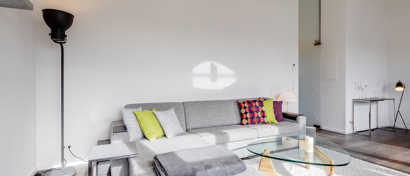 Dachterrassenwohnung München Arabellapark 05 Wohnbereich 11226