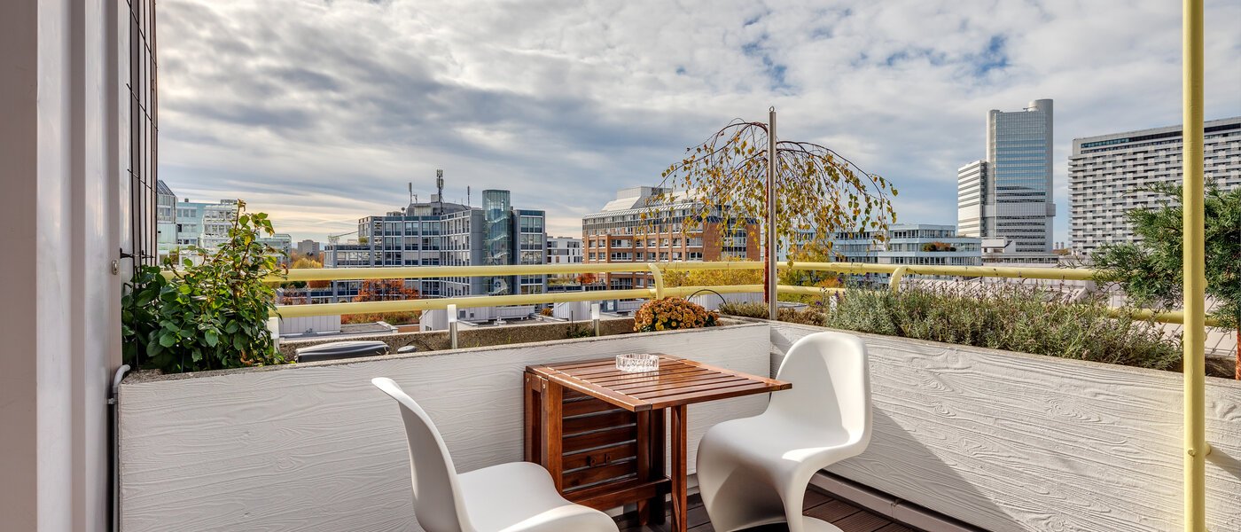 Dachterrassenwohnung München Arabellapark 02 Dachterrasse 11226