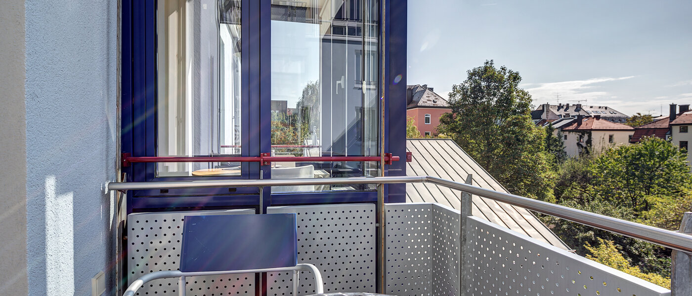Wohnung München Neuhausen 02 Balkon 11252