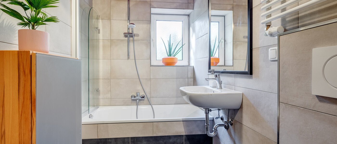 Wohnung München Parkstadt Bogenhausen 01 Badezimmer 11256