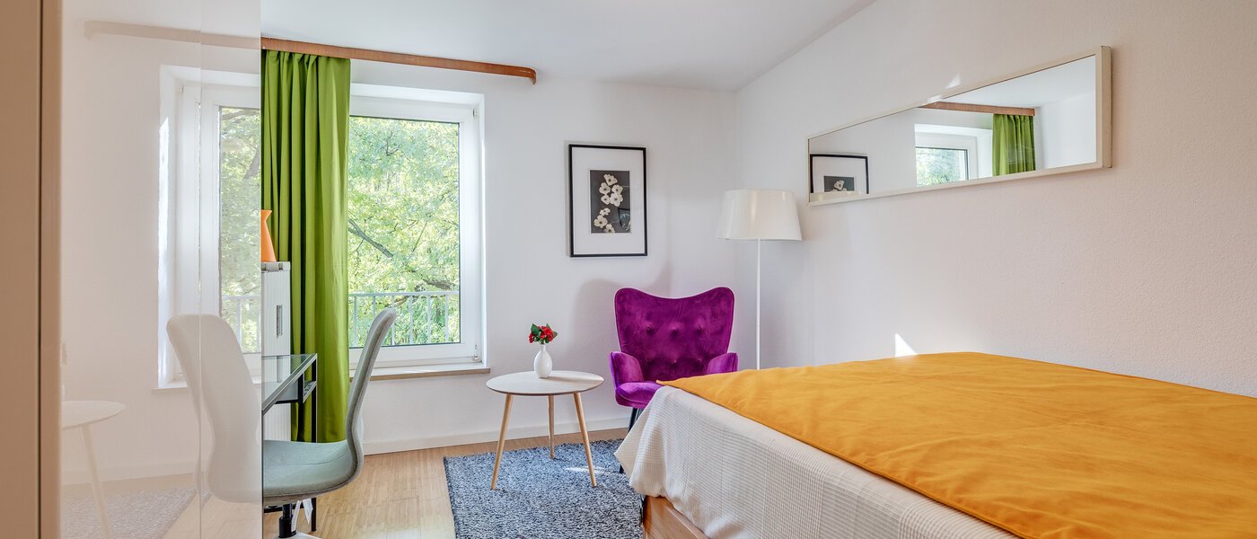 Wohnung München Parkstadt Bogenhausen 01 2. Schlafzimmer	 11256