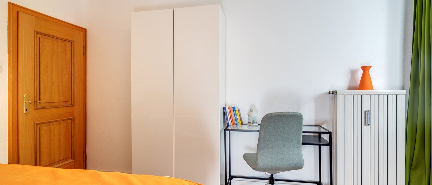 Wohnung München Parkstadt Bogenhausen 03 2. Schlafzimmer	 11256